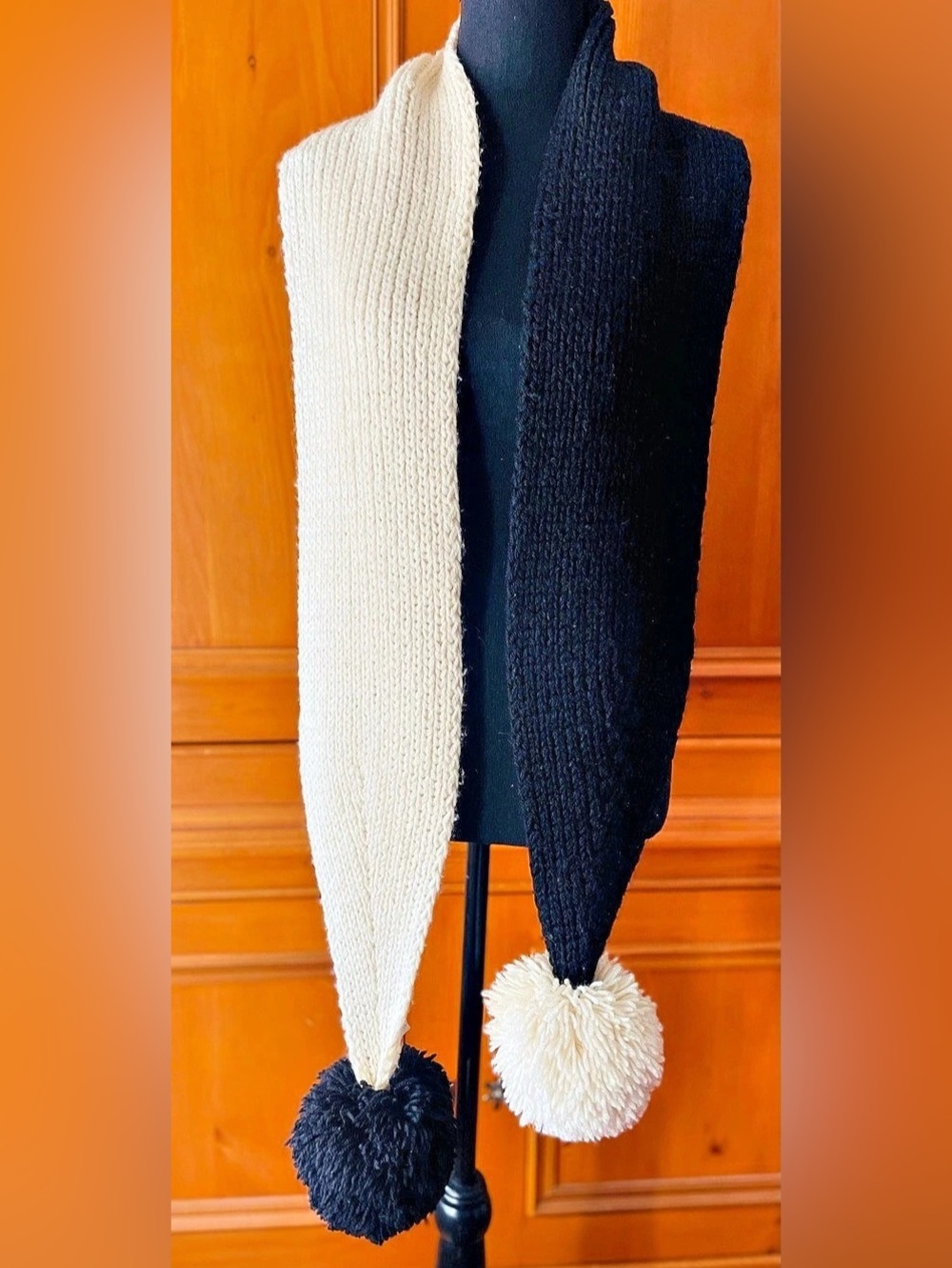 kate spade ♠️ Contrasting Color-Block & Plush Pom-Pom Scarf in Black & Cream